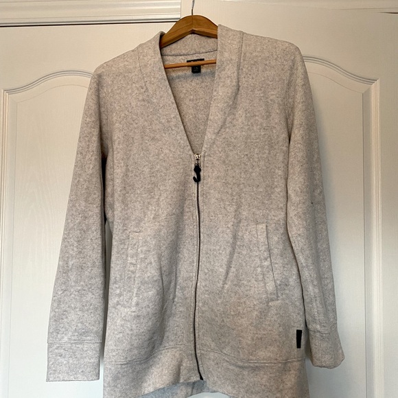 Roots soft cardigan - Picture 1 of 2